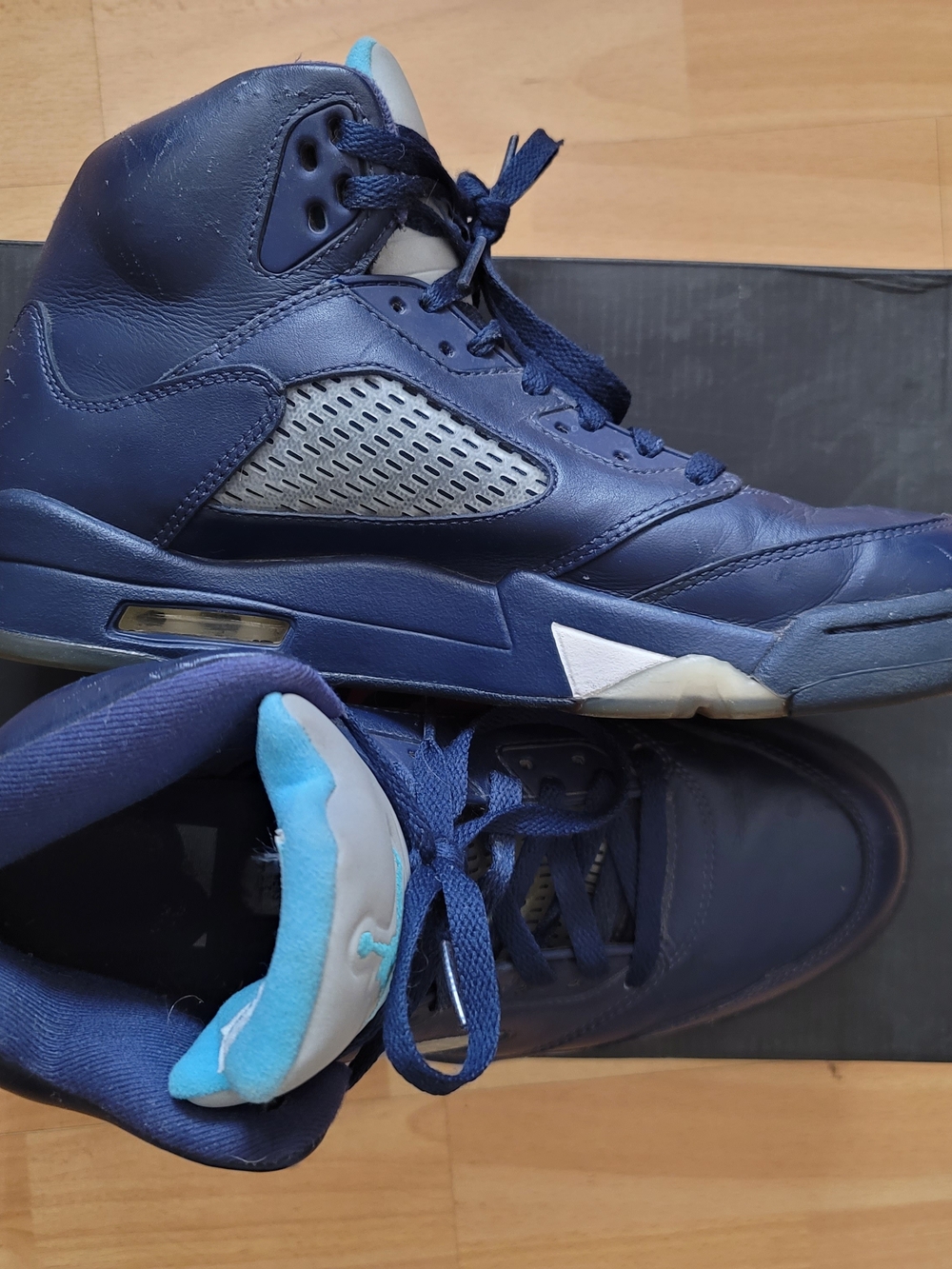 AIR JORDAN 5 RETRO MIDNIGHT NAVY BLUE-TURQUOISE BLUE-WHT SZ 8.5 [136027-405]